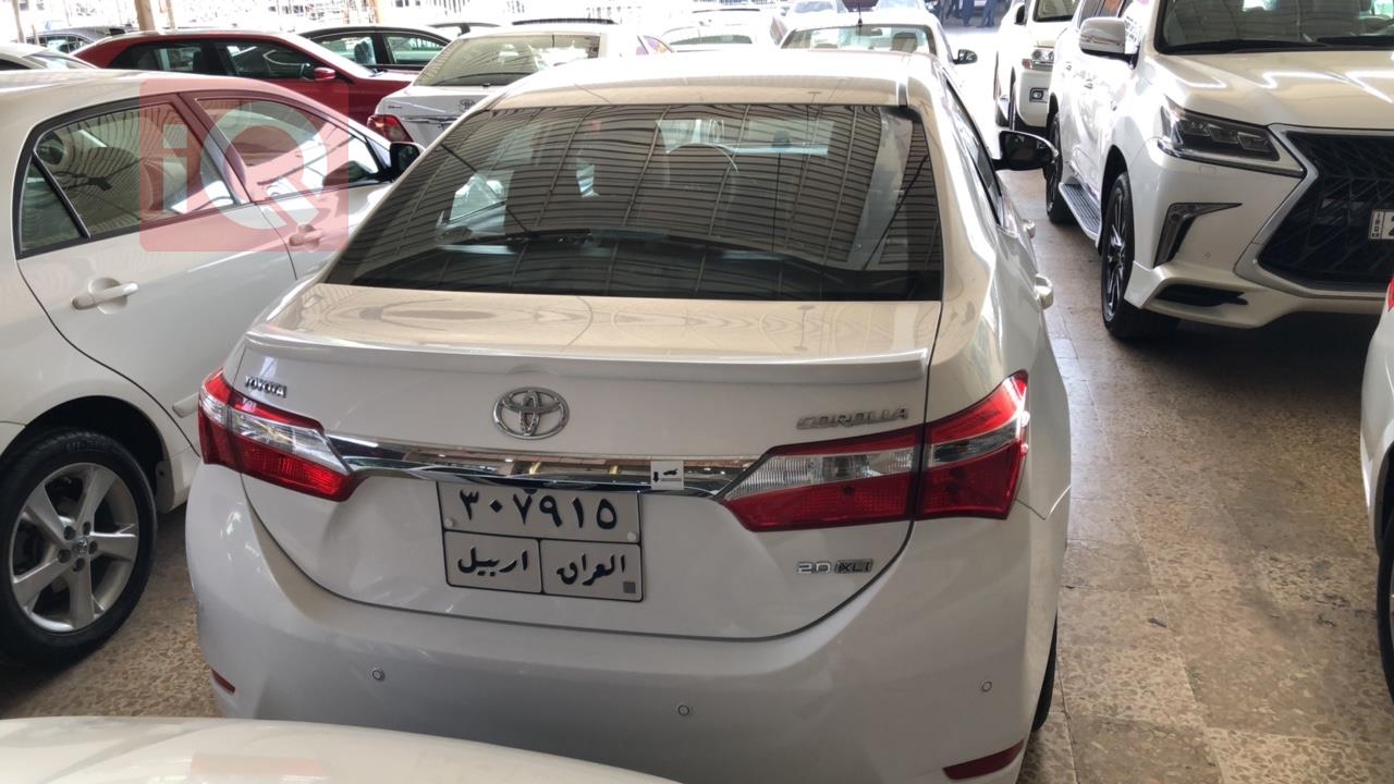تۆیۆتا کۆرۆلا